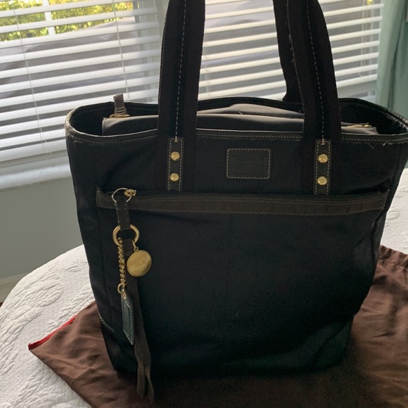 Coach Large tall Stain Black tote bag with suede tassel Front & back compartment - Picture 2 of 6